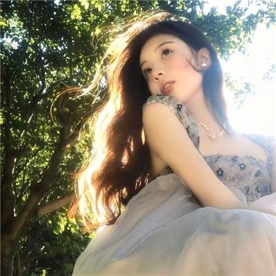 红色八爪女